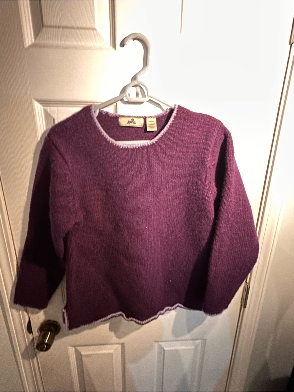 Crewneck Lambswool Sweater in Plum with Contrast Trim -